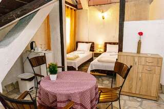 Гостевой дом Tivat Star Тиват Стандартный трехместный номер-2